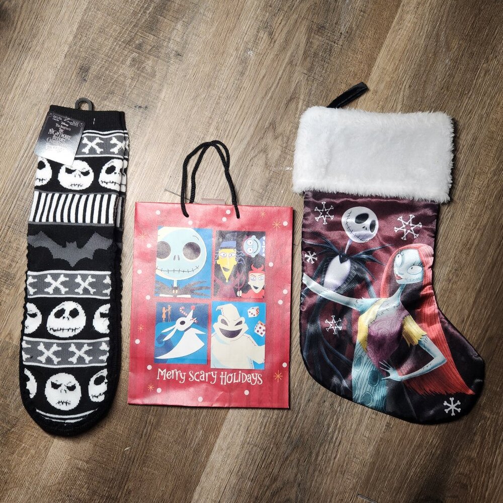 🎁Disney Holiday Bundle!🎁Jack Sally Stocking Slipper Socks Gift Bag Disney NBC